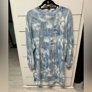 Old Navy Blue and White Tie-Dye T shirt Dress